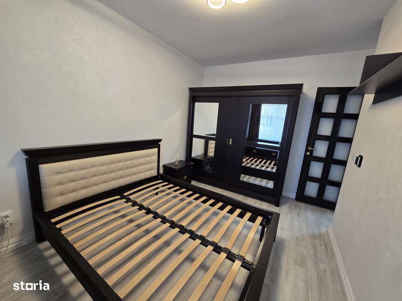 Apartament cu 2 camere, decomandat, Copou, 500 euro - Imagine principală: 4/9