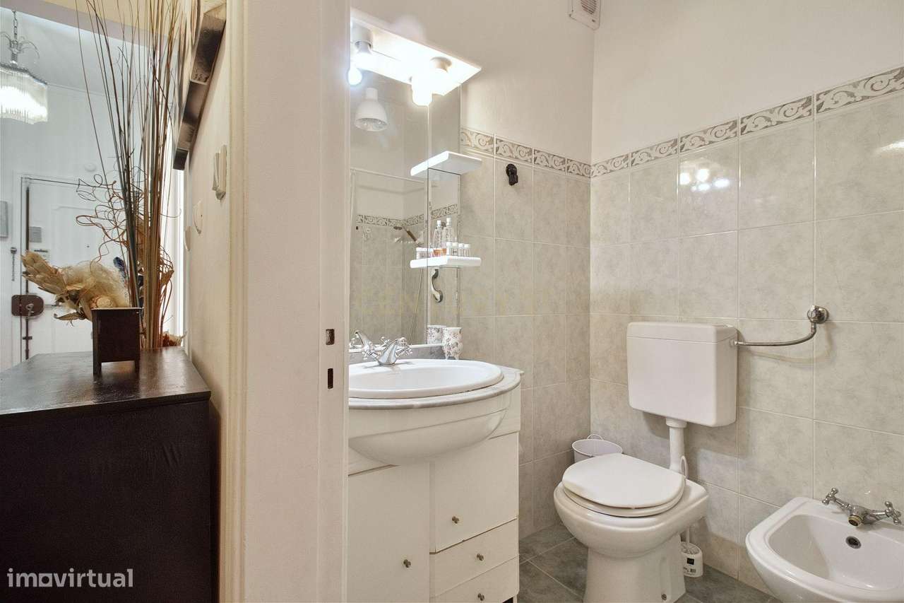 Apartamento T3 com 2 casas de banho em Barcarena – Pronto a habitar-13