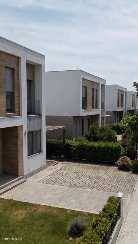 OPORTUNIDADE DE INVESTIMENTO | QUINTA COM POTENCIAL PARA 36 MORADIAS-10