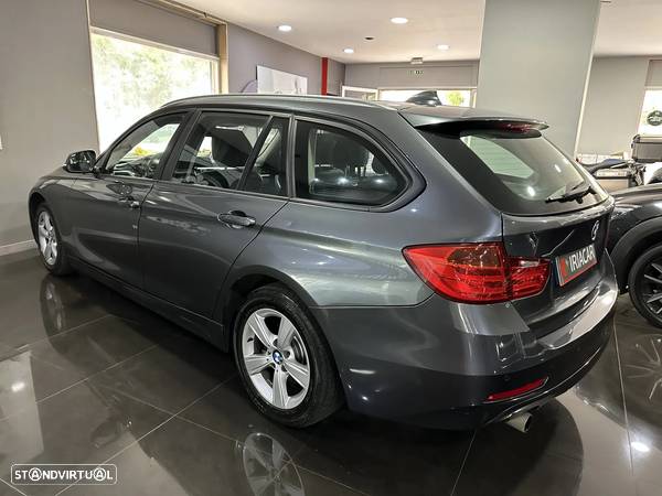 BMW 318 d Touring Line Sport - 13