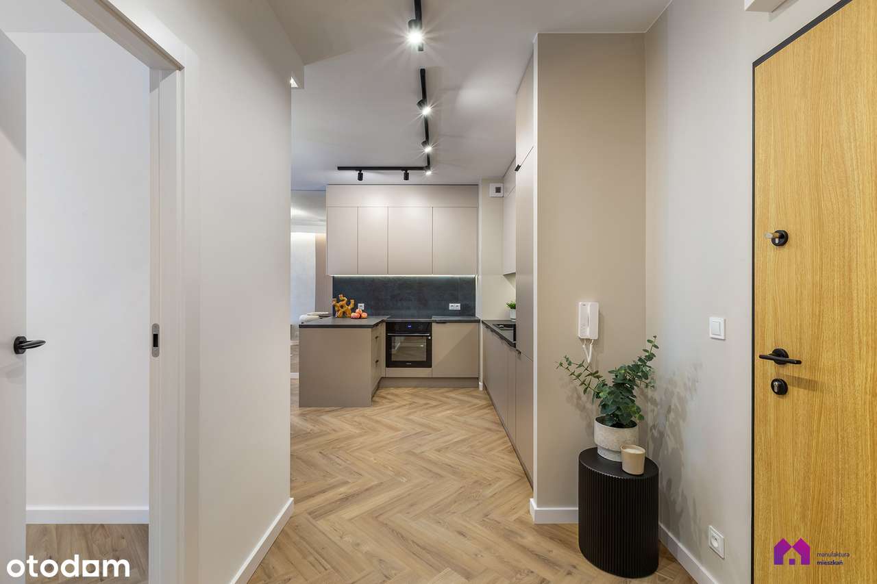 Piękny APARTAMENT blisko Rynku Jeżyckiego w CHRONIONYM budynku-7