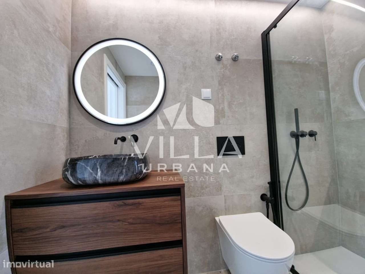 Moradia Isolada T4 com Piscina na Aroeira – A 5 Minutos da Praia da-22