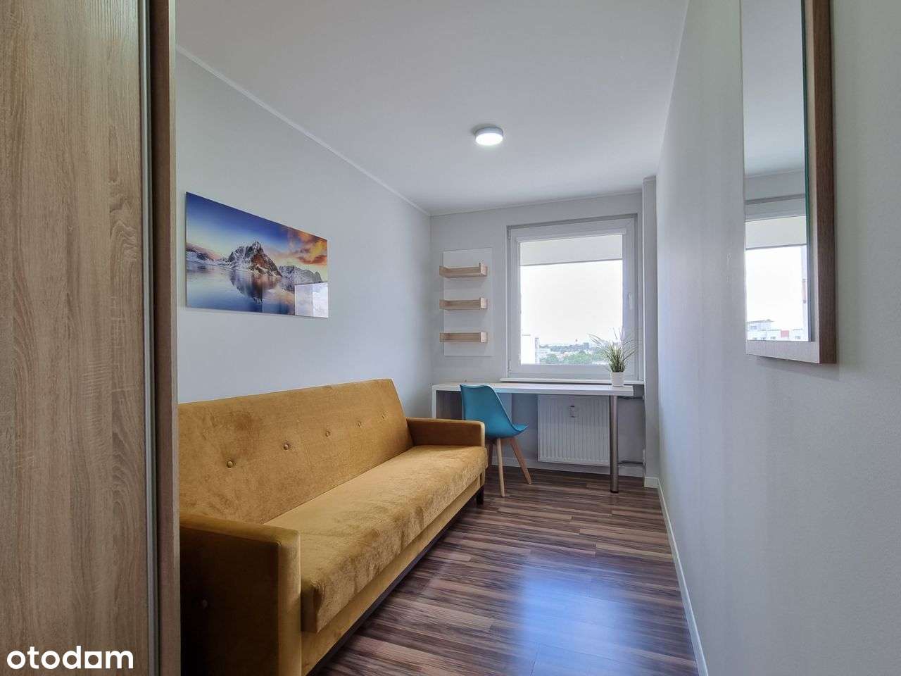 Pokój (9m2) - Duże mieszkanie (56m2) ul. Kuźnicza / Głogowska - Pełny obrazek: 2/19