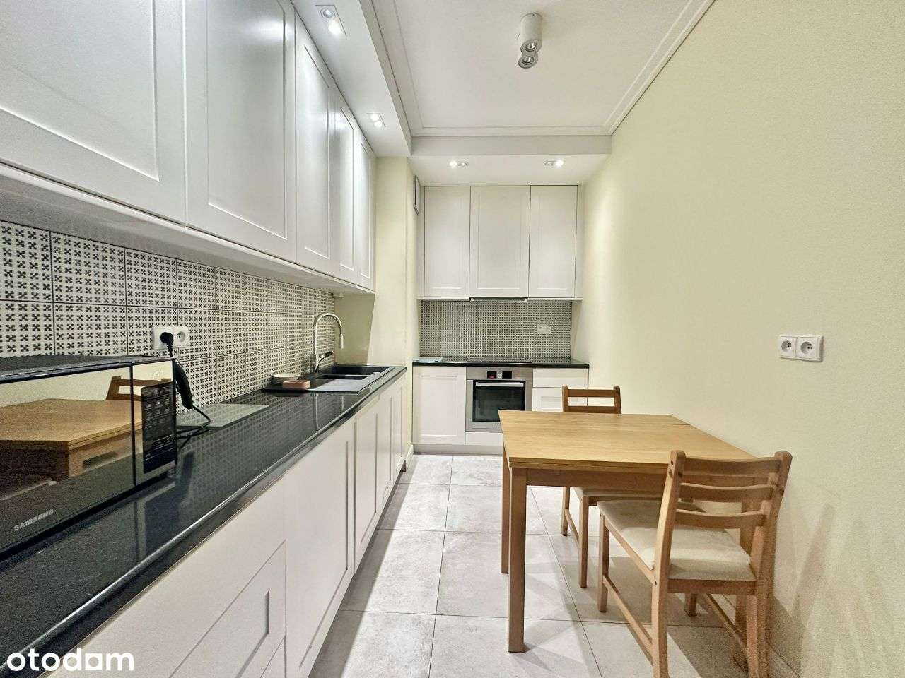 3 pokoje ul. Obrzeżna, Mokotów. MIejsce parkingowe-2