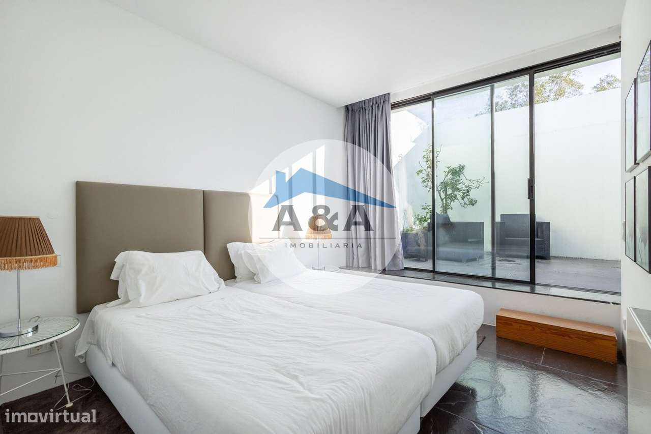 Villa Exclusiva de Arquitetura Contemporânea inserida na Natureza d...-11