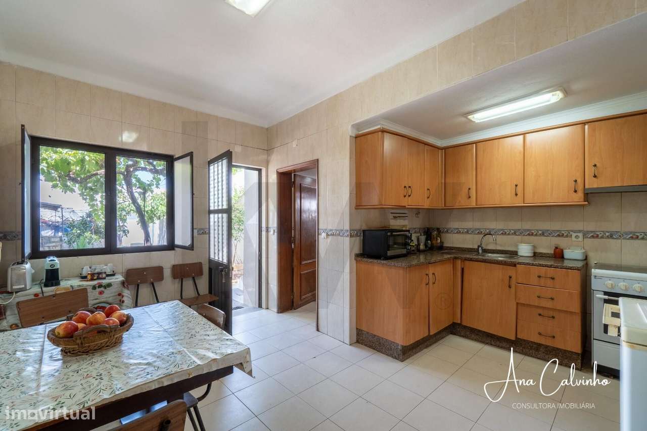 Moradia térrea T4 com alma portuguesa no coração de Castro Marim - Grande imagem: 1/30