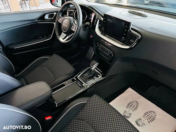 Kia XCeed 1.6 GDI 6DCT PHEV Vision - 9