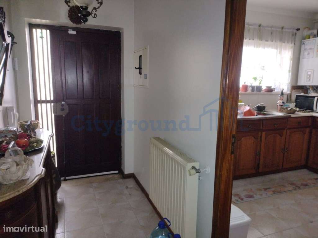 Apartamento T3 com suíte, centro de Fátima-4