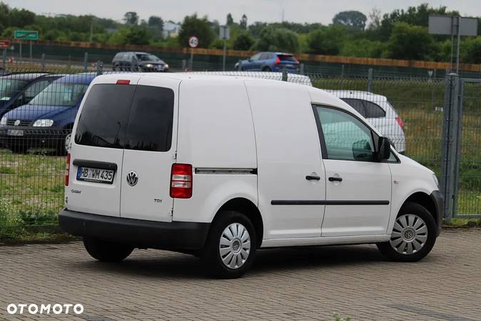 Volkswagen Caddy - 10