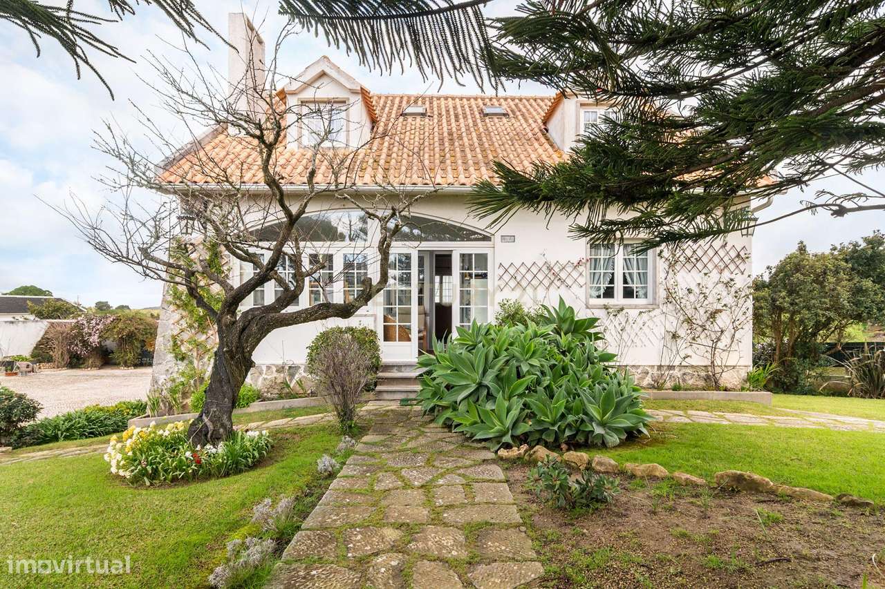 Moradia T2+3 em Seixal, Ericeira-25