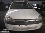 Opel Corsa C 1.7 DI 2002 para peças - 3