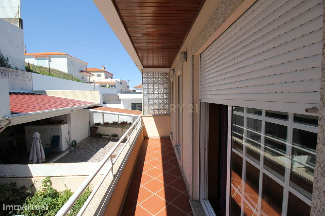 Moradia Geminada em Paredes - Grande imagem: 4/14