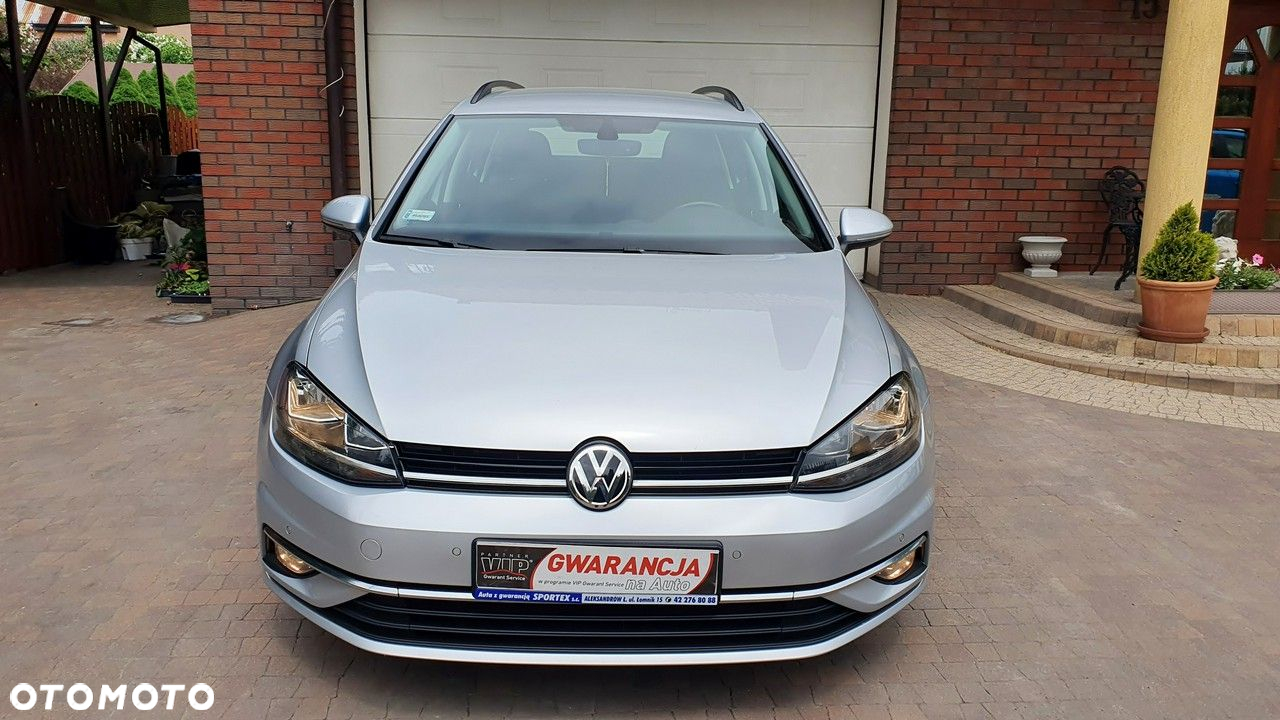 Volkswagen Golf - 4