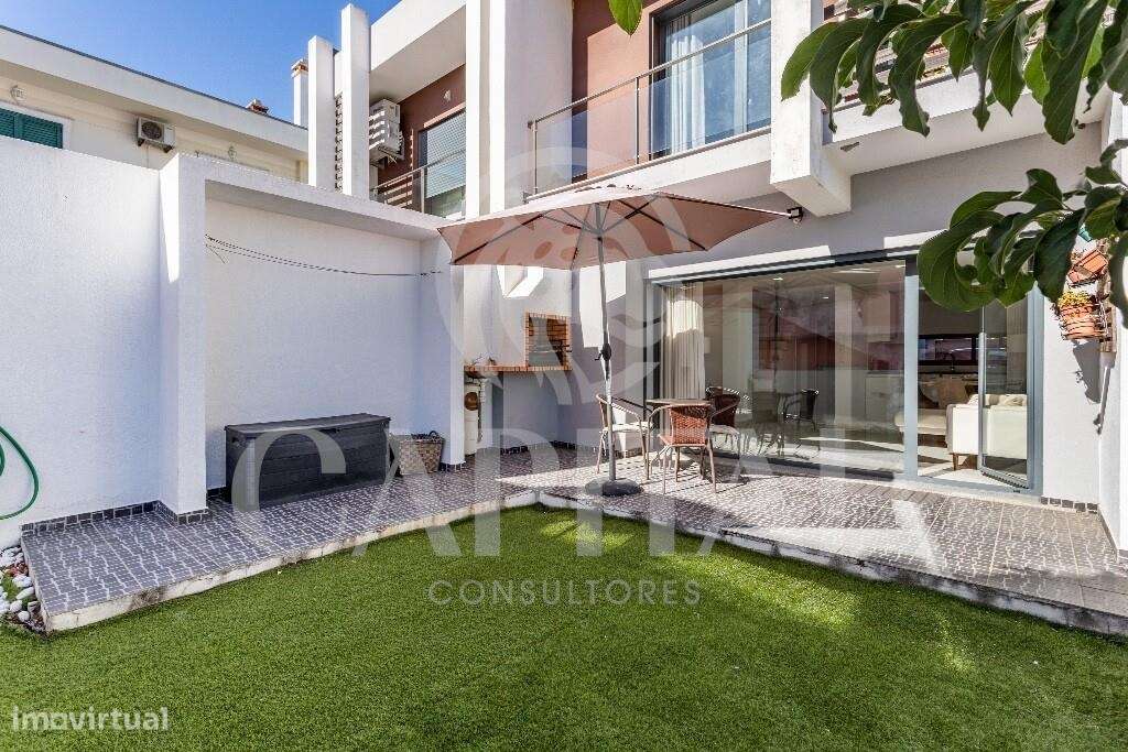 Moradia T3 - Foros de Amora-31