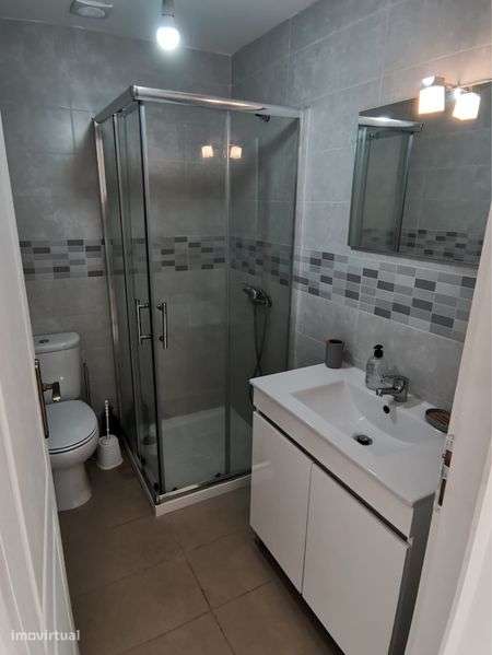 Aluga-se T0 completsmente mobilado - Grande imagem: 5/5