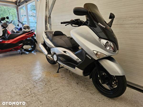 Yamaha Tmax - 4