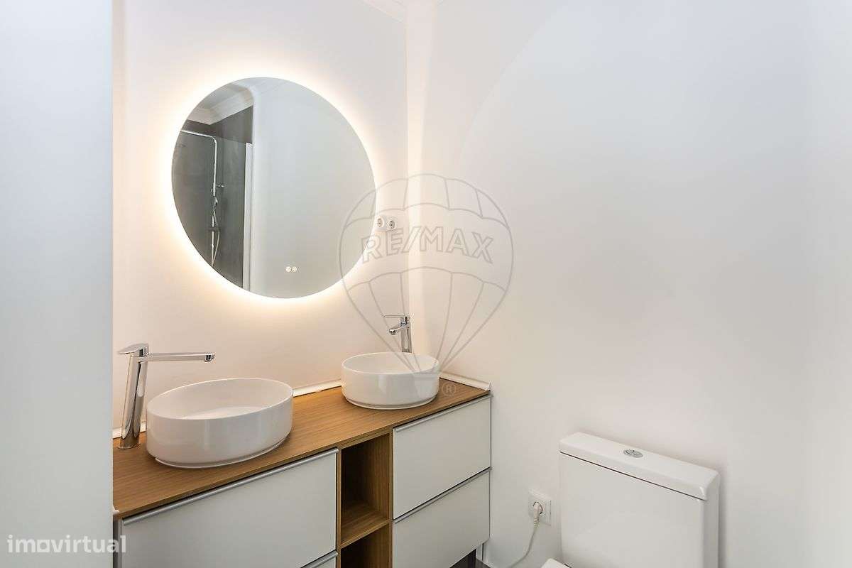 Apartamento T2 à venda em Lisboa-7