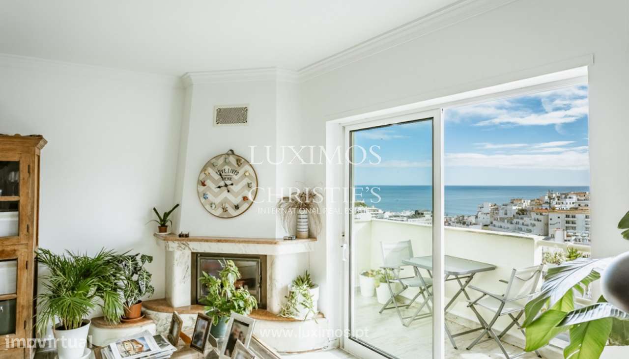 Amplo apartamento T2, com vista mar, à venda em Albufeira, Algarve - Grande imagem: 3/26