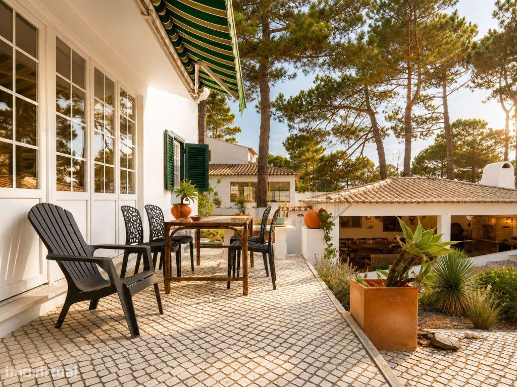 Moradia de Sonho T4+1 para Venda com Total Vista Mar, junto à Praia...-44