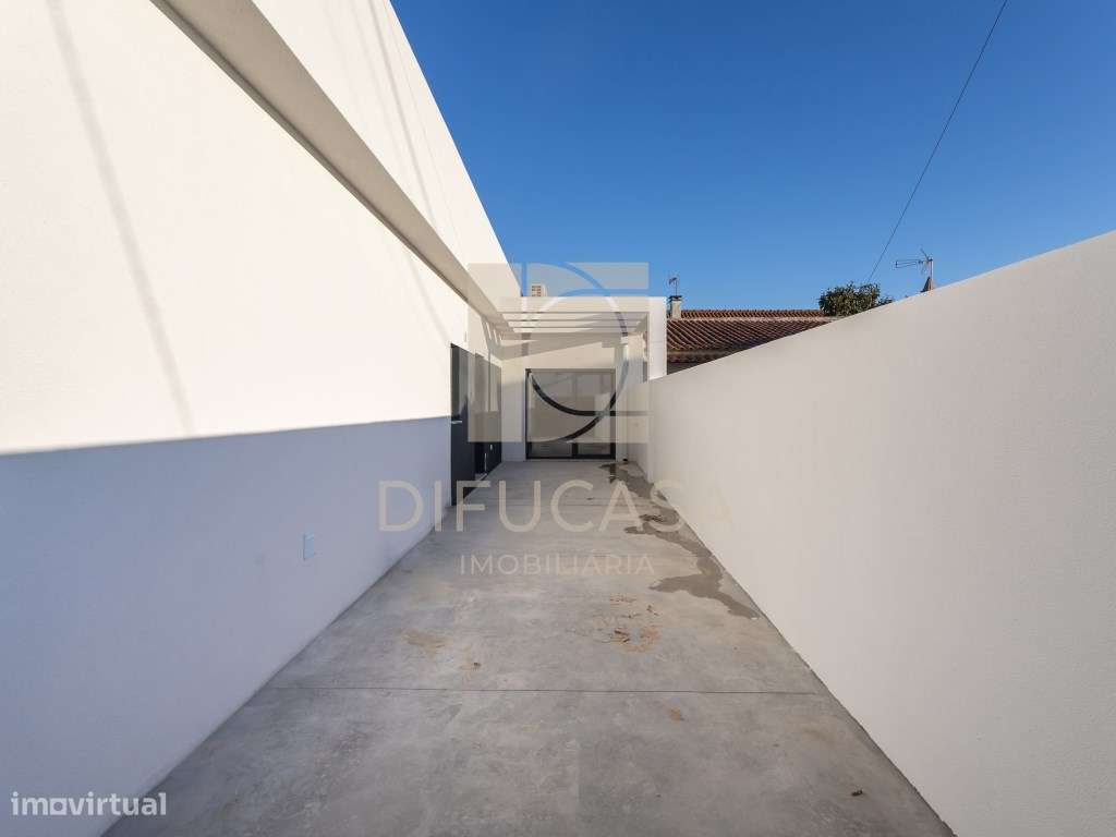 R192_ Moradia T3 + anexo (27m2)-12