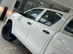 Toyota Hilux 2.4 D-4D Extra Cab DLX 4x4 - 19