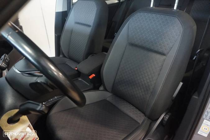 VW Tiguan 2.0 TDI Confortline DSG - 24