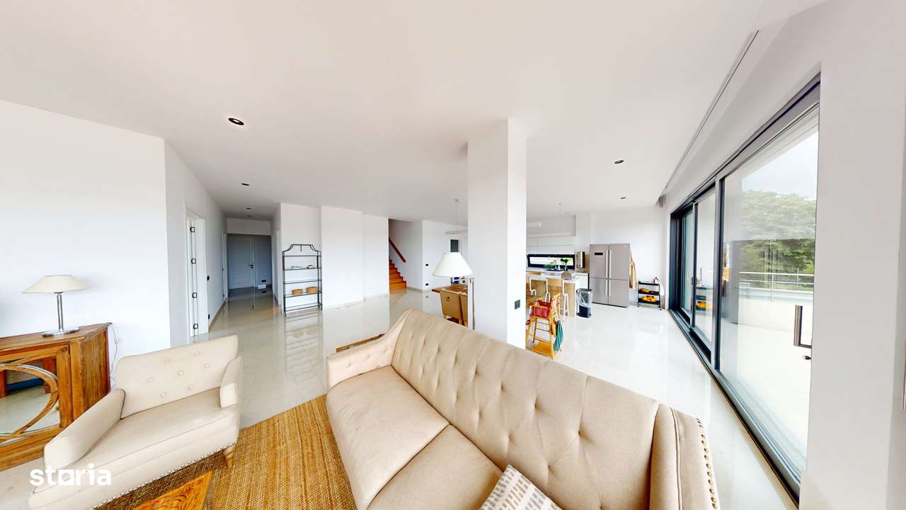 Spre vânzare o proprietate deosebită, casa 314 mp, zona Hudum-16