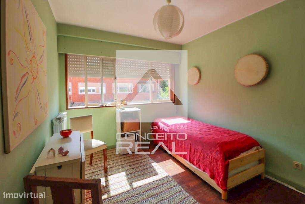 Apartamento T4 Duplex - Cooperativa dos Arquitectos-11