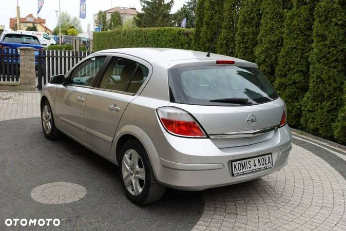 Opel Astra - 5