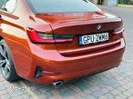 BMW Seria 3 330i xDrive Sport Line - 5