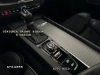 Volvo XC 60 D4 AWD R-Design - 19