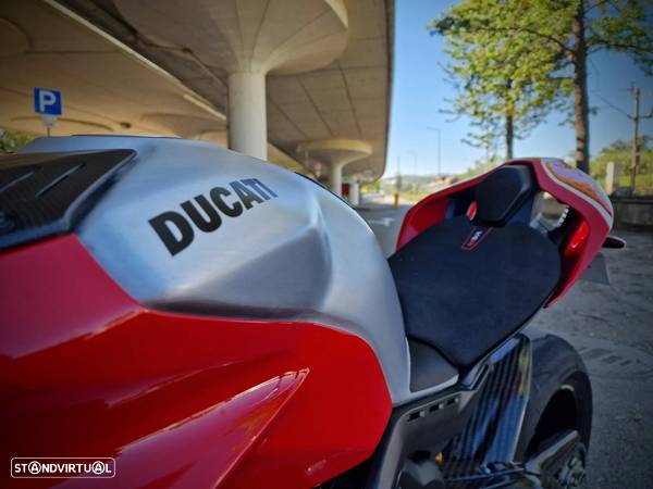 Ducati Panigale V4 V4R - 10