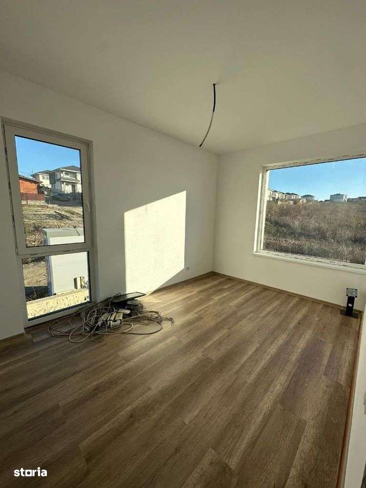 Casa Cuplata, acces privat , Finisata la cheie.-13