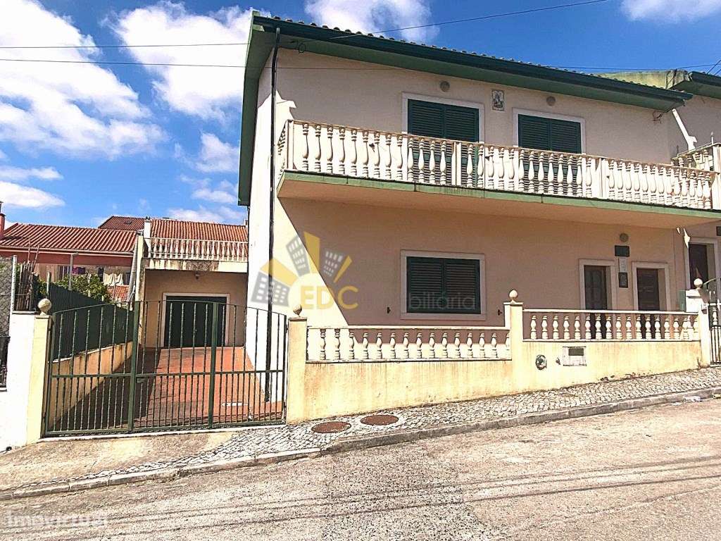 OFERTA ESCRITURA NOTARIAL | Moradia T5 Geminada | Com excelentes ár... - Grande imagem: 2/58