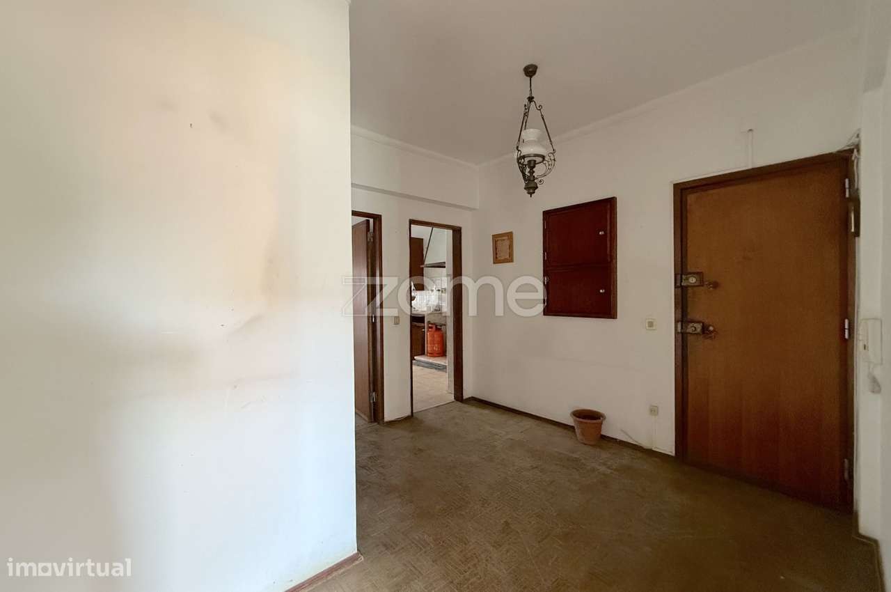 Oportunidade de reforma: apartamento de 1 quarto com terraço privat...-5