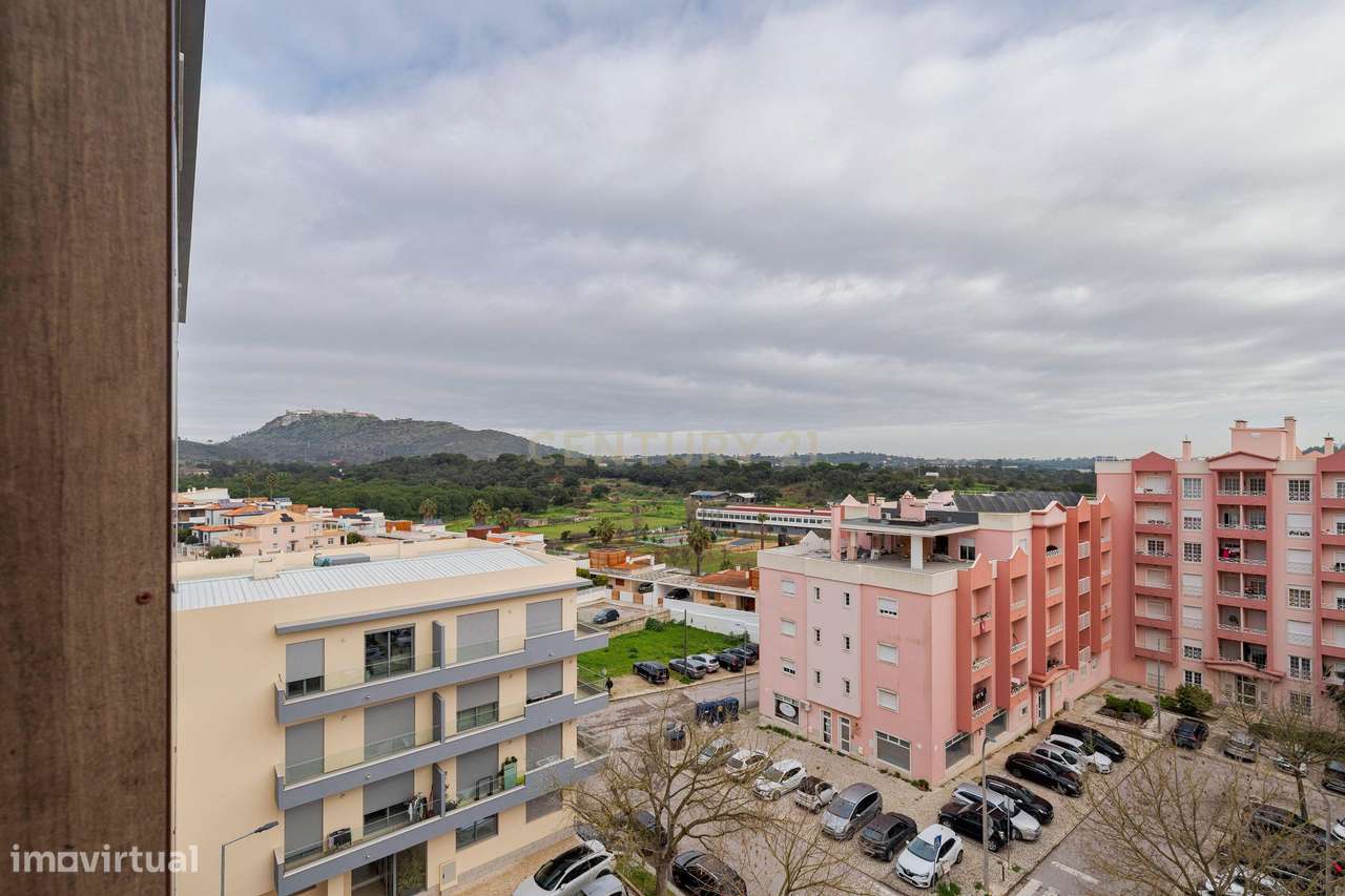 Apartamento T2 Novo e Vista Premium para a Serra | Setúbal-17