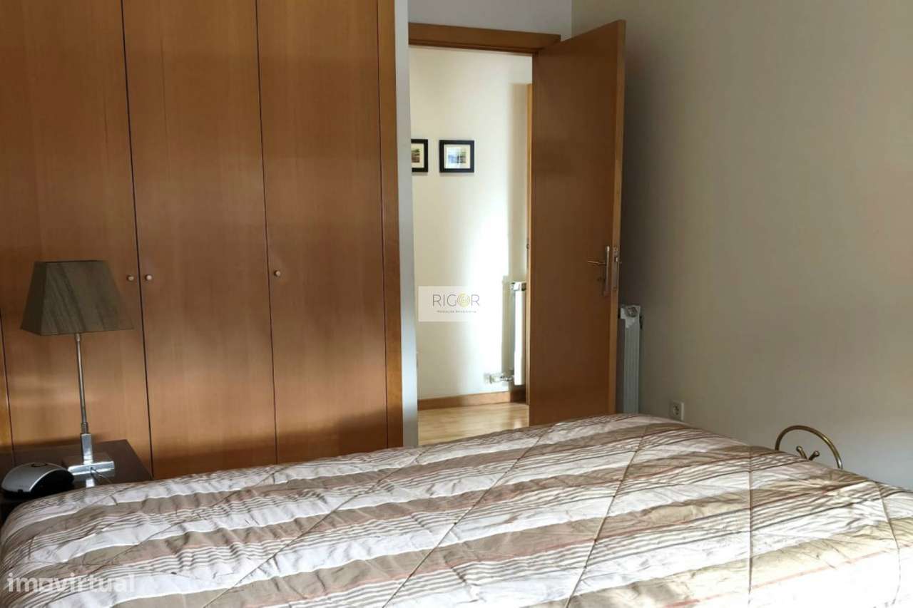 T3 junto ao Metro, a 980mts da praia de Matosinhos-15