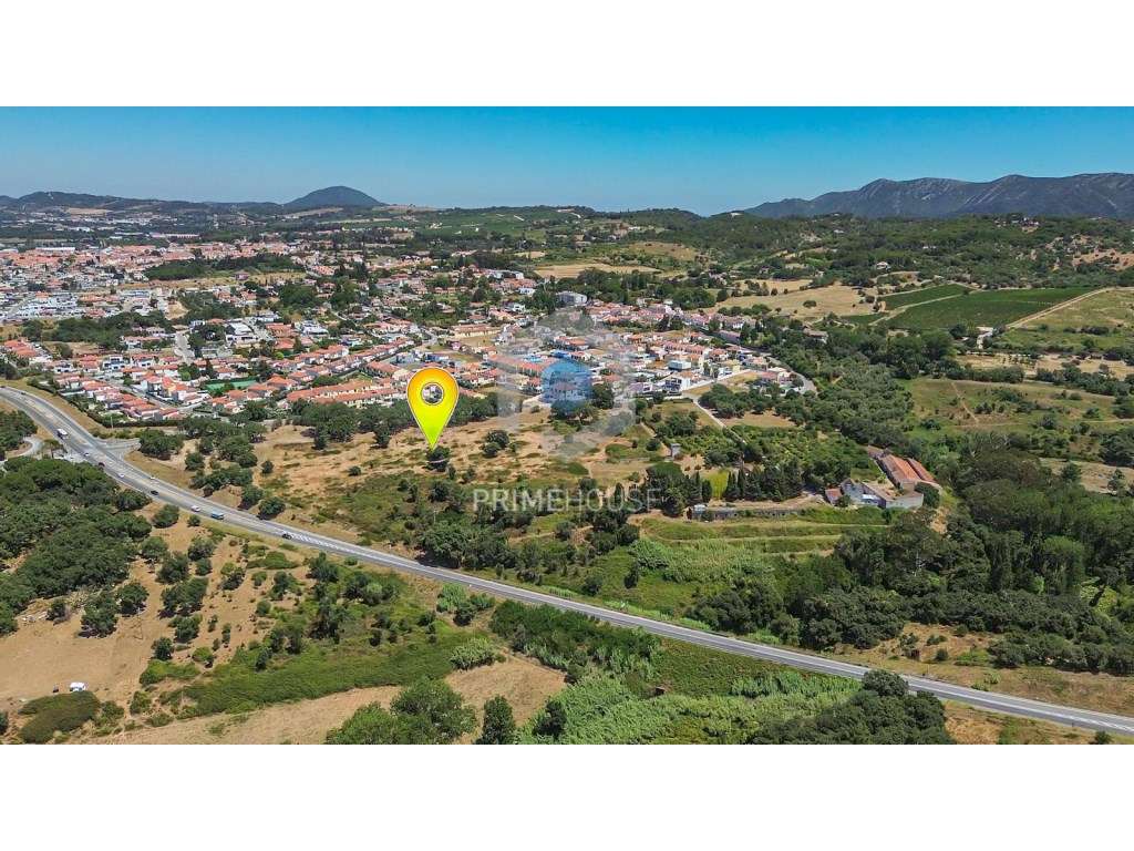 Terreno com loteamento aprovado para 31 Lotes para construção - Grande imagem: 3/26