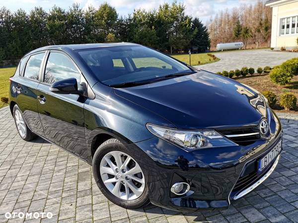 Toyota Auris 1.33 VVT-i Life - 1