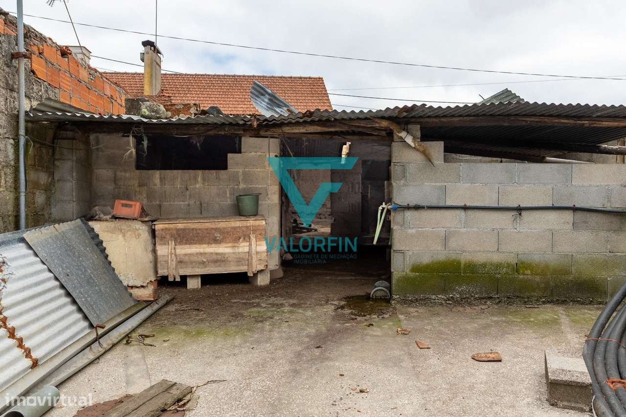 MORADIA para Reconstrução Total com Anexo de 108 m² – Barbas Novas,...-7