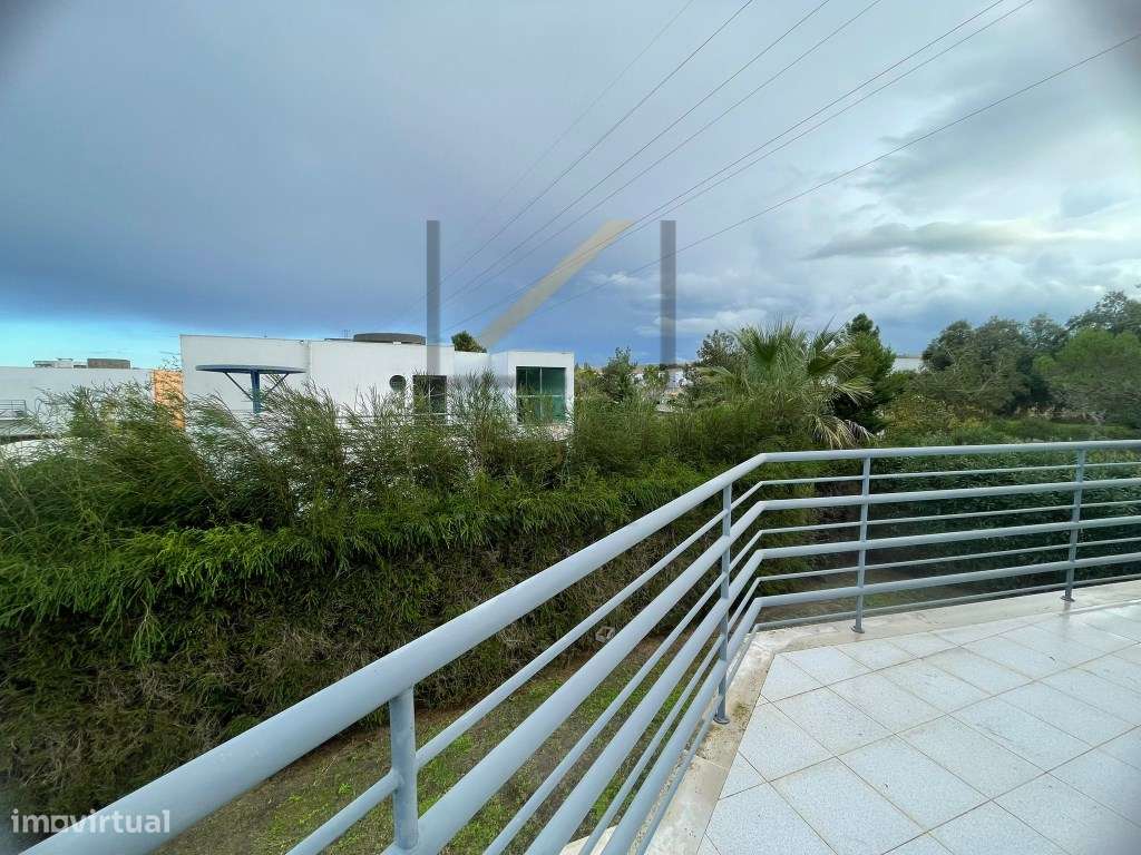 Moradia T3 com Piscina no Condomínio Palmela Village, Quinta do Anj...-45