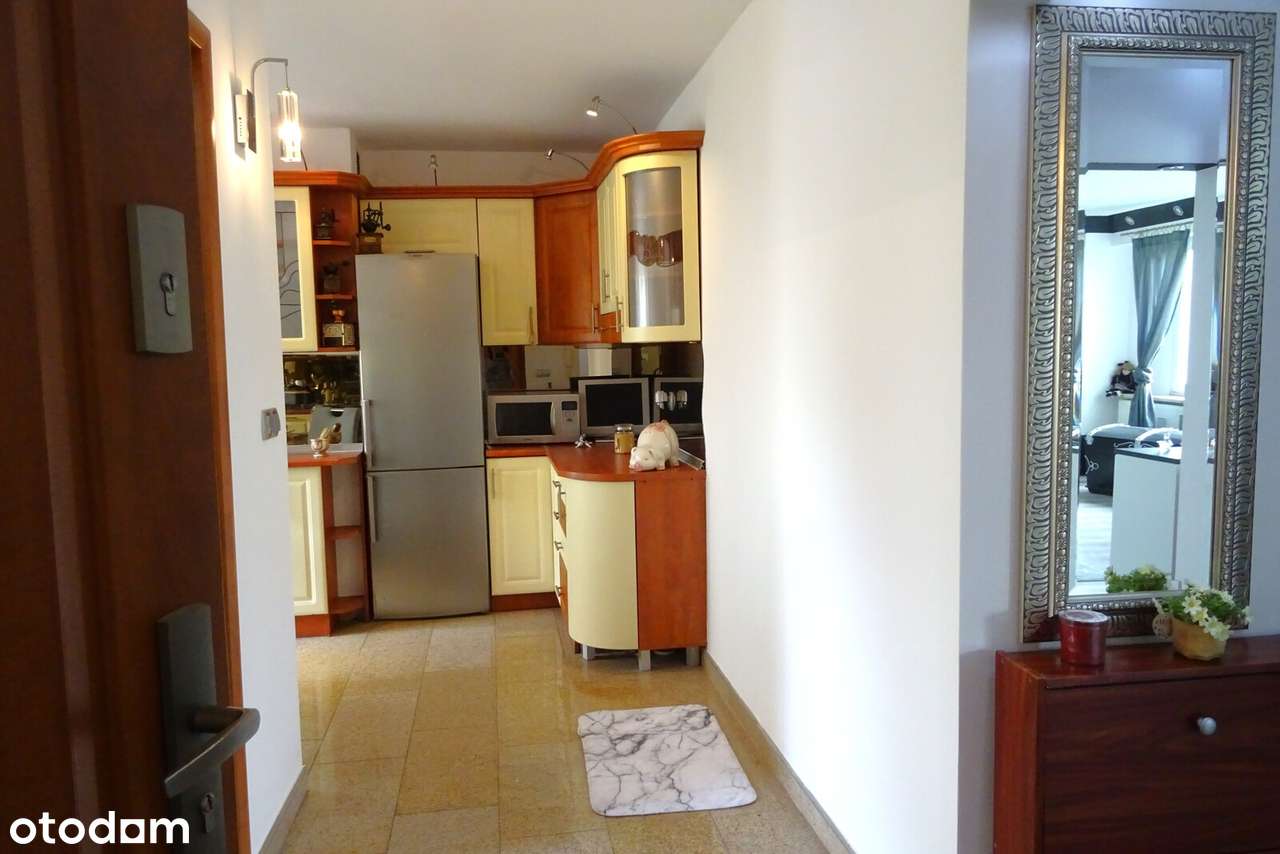 Ładne - Nietuzinkowe mieszkanie - PARTER-12