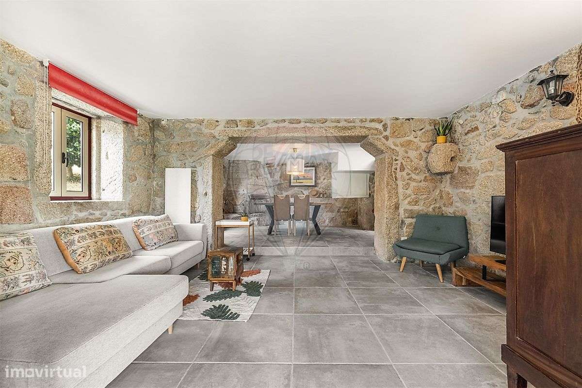 Moradia T2 para venda - Grande imagem: 4/48