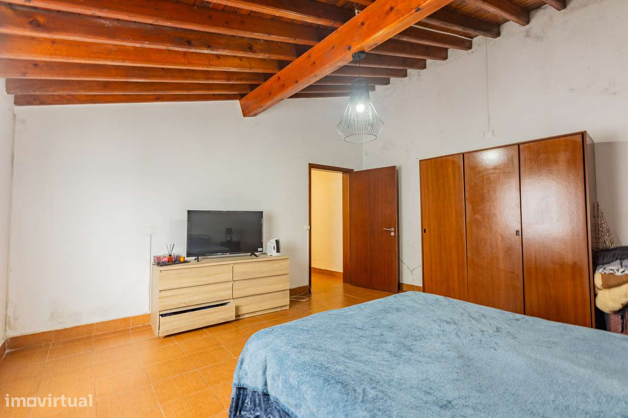 Moradia T7 - Senhora da Rosa - Grande imagem: 4/49