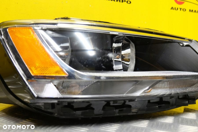 VW JETTA 2010-2014 REFLEKTOR LAMPA PRZÓD R USA - 5