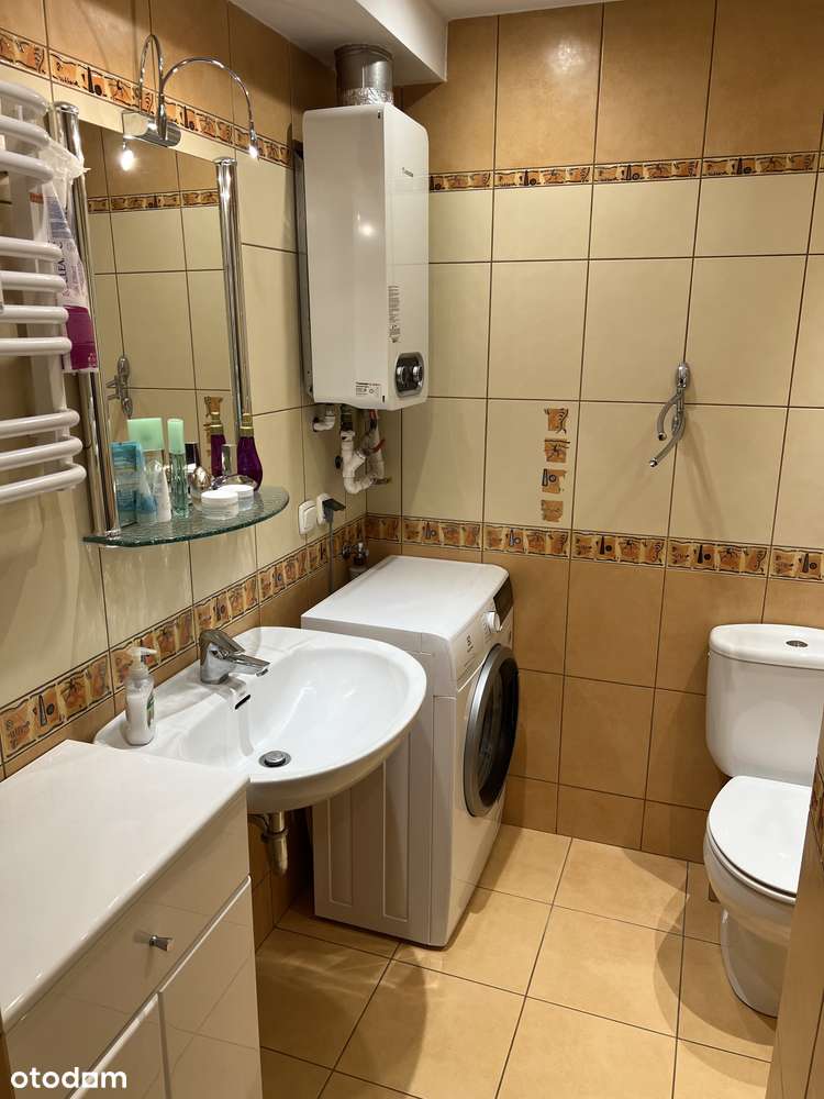 Kawalerka z pięknym widokiem w zielonej części Łazarza ul. Lodowa-15