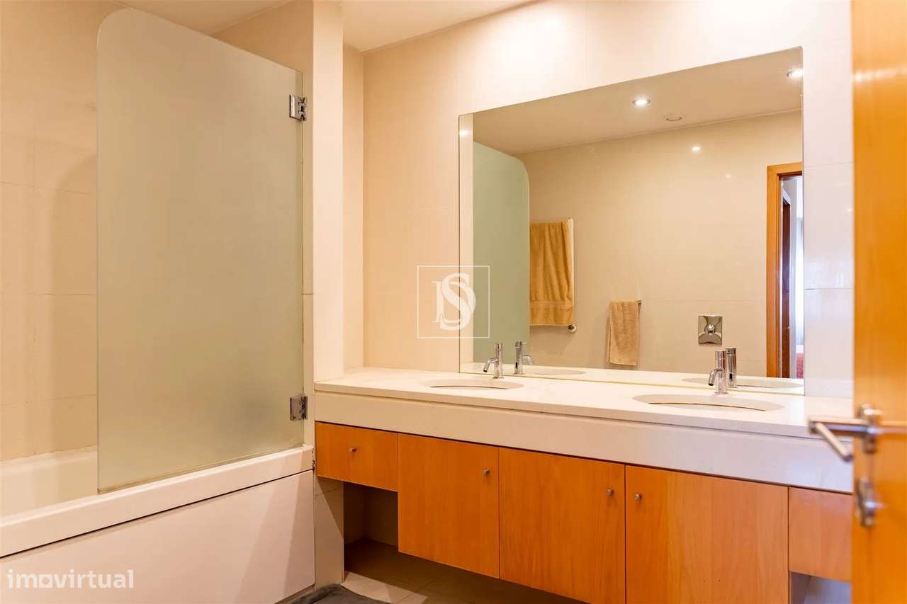 Apartamento T2+1 em Condomínio Fechado | Senhora da Hora, Matosinhos-18