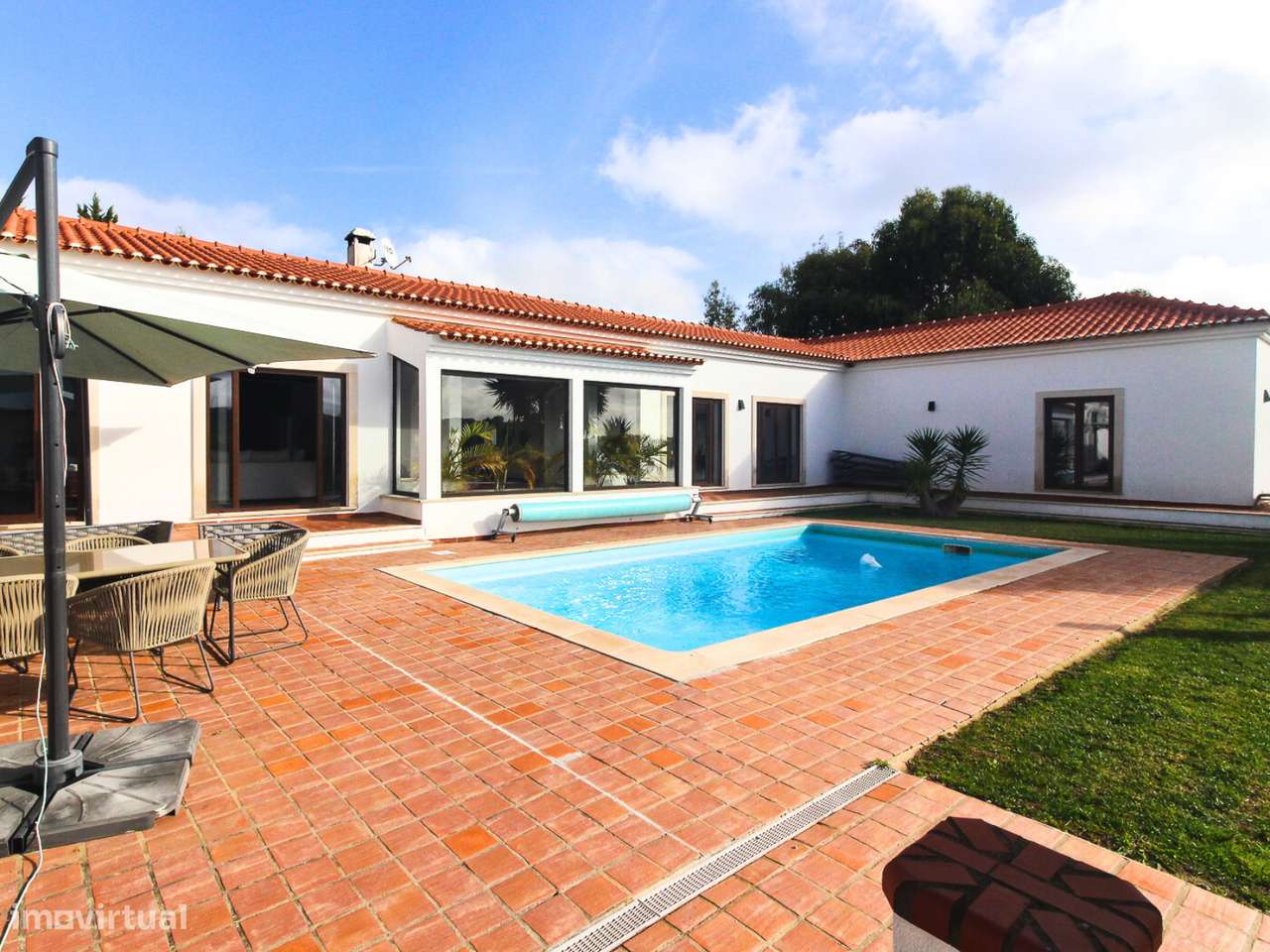 Moradia T4 com Piscina e Sauna - Grande imagem: 2/20