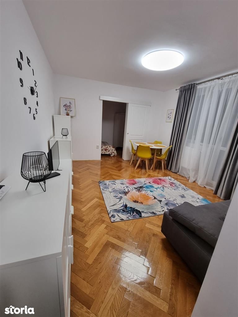 Apartament modern cu 2 camere de inchiriat in Sibiu zona Cedonia
