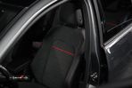 VW Golf 2.0 TSI GTI DSG Performance - 21